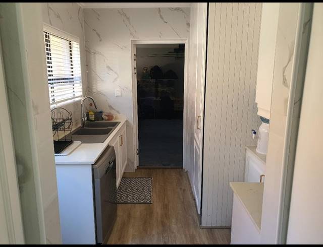 4 BEDROOM HOUSE FOR SALE IN IZINGA